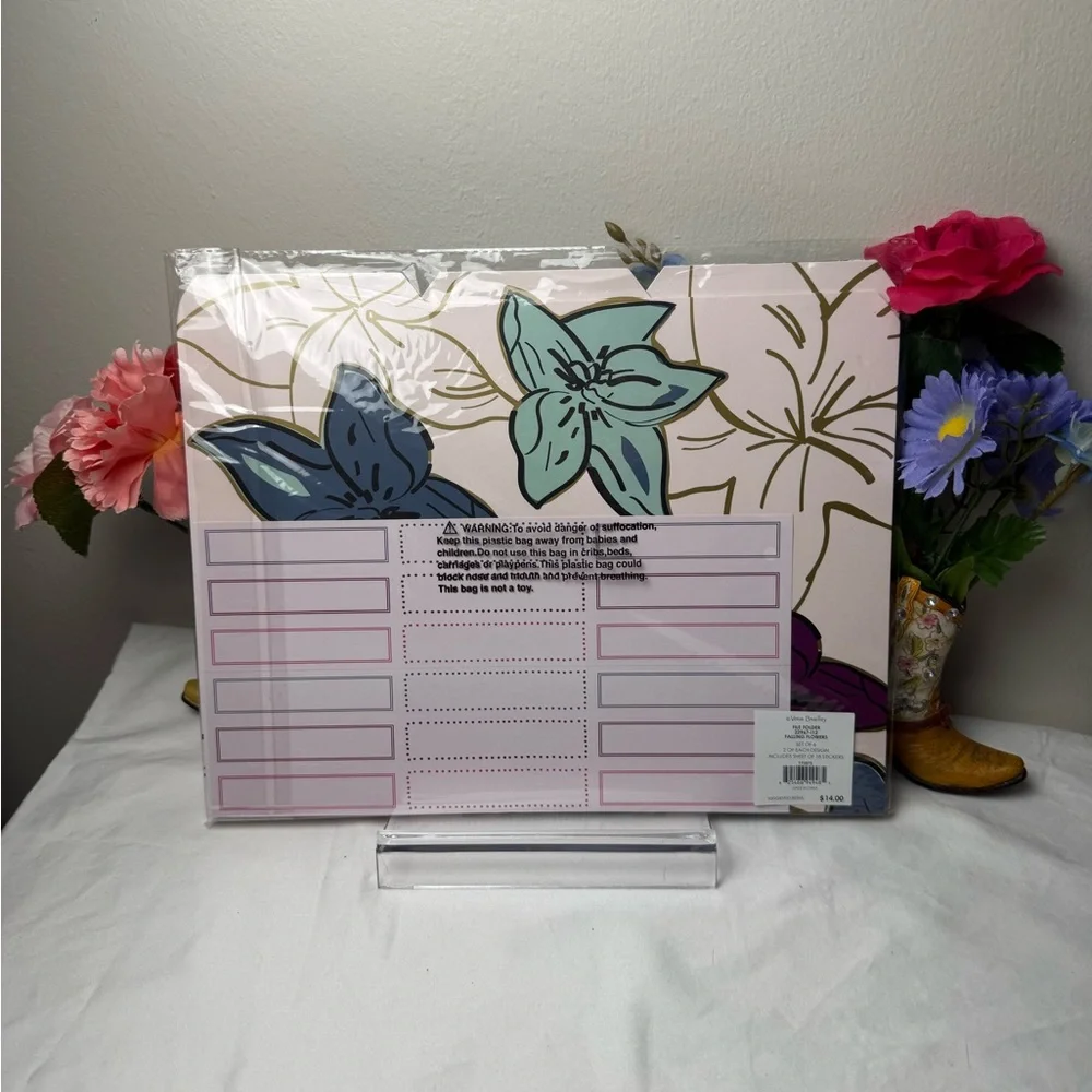 NWT Vera Bradley Falling Flowers File Folders Retired Pattern